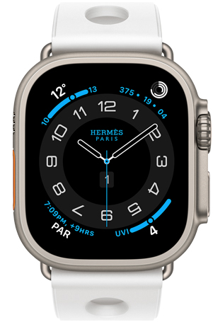 Apple Watch Hermès Ultra 3, titanium case, natural colour, Hermès Circulaire watch face, complications: weather, activity rings, Paris time, UV index, Scub'H Diving band, blanc colour