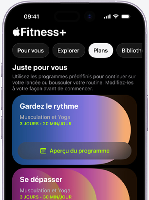 App Apple Fitness+ sur un iPhone affichant l’onglet Plans avec des programmes sur mesure : Gardez le rythme et Se dépasser