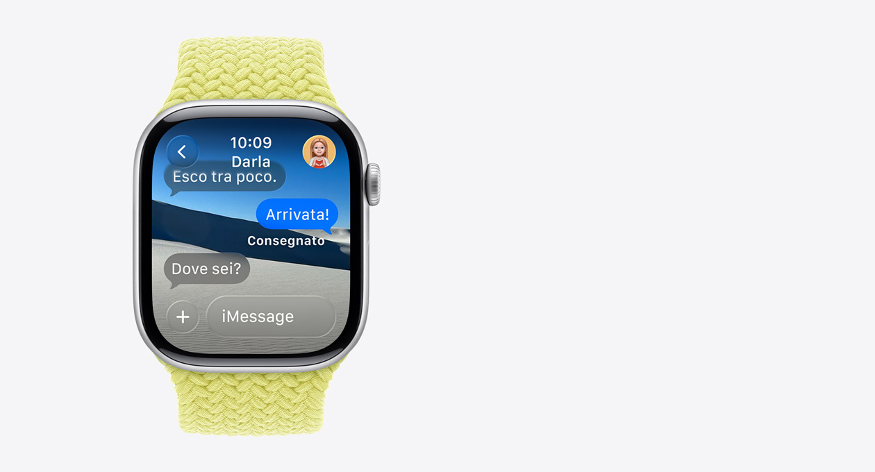 Apple Watch color argento con cinturino pervinca: sullo schermo un messaggio semitrasparente chiede “Dove sei?”; più in basso compare la sezione Suggerimenti, con un’azione smart che invita a condividere la posizione per 1 ora