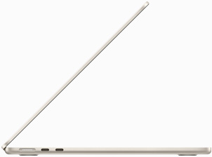 صورة جانبية لجهاز MacBook Air بلون ضوء النجوم